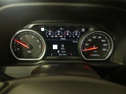 Used 2022 Chevrolet Silverado 1500 High Country AWD/4WD image 25