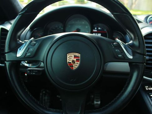 Used 2014 Porsche Cayenne GTS AWD/4WD image 13