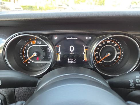 Used 2023 Jeep Wrangler Unlimited Sport AWD/4WD image 35
