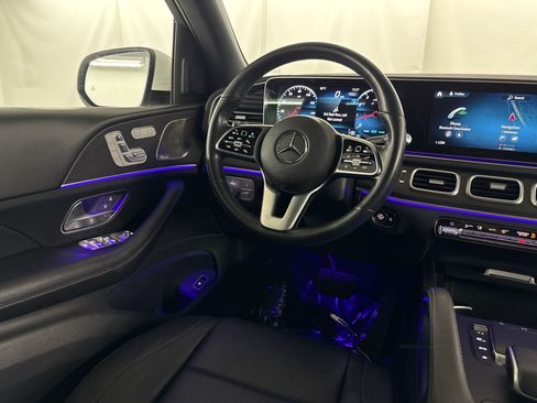 Certified 2022 Mercedes-Benz GLS 450 4MATIC image 29