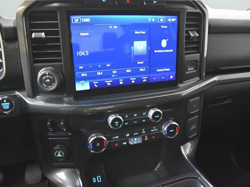 Used 2022 Ford F150 XLT w/ Equipment Group 302A High RWD image 25