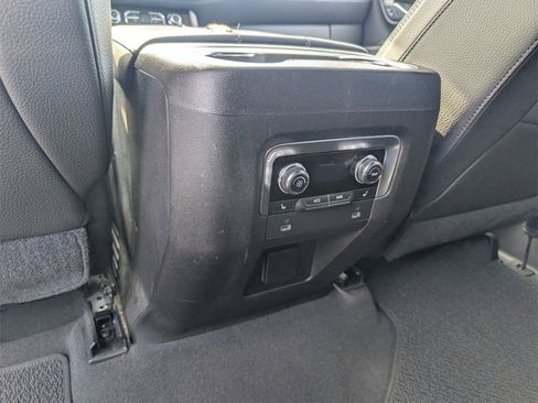 Used 2021 GMC Yukon Denali w/ Advanced Technology Package image 29