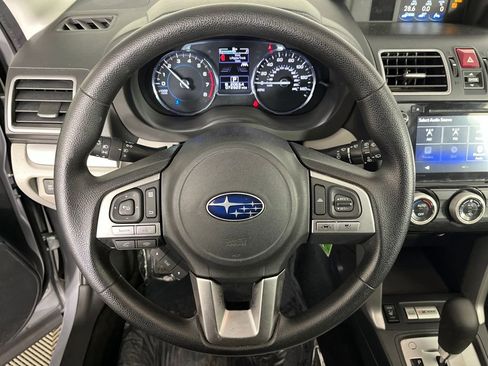 Used 2018 Subaru Forester 2.5i Premium image 23