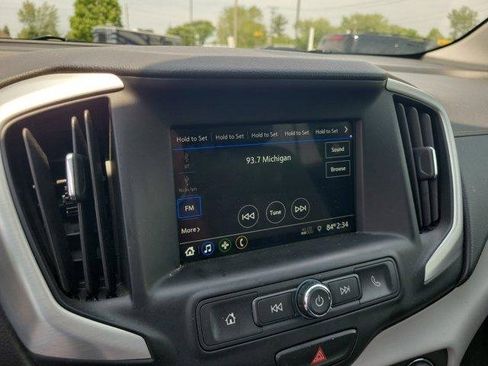 Used 2019 GMC Terrain SLE w/ Driver Convenience Package image 27