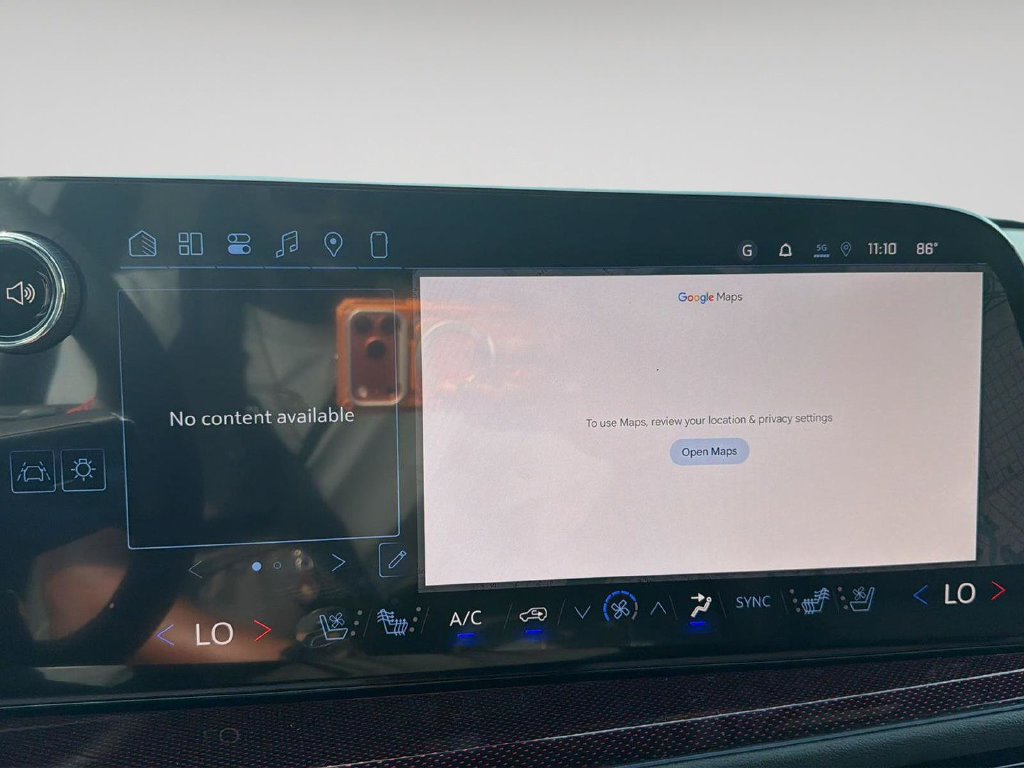 New 2026 Chevrolet Traverse RS w/ LPO, Cargo Package FWD image 24