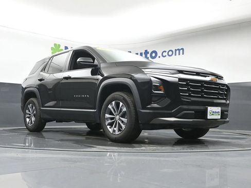 Used 2025 Chevrolet Equinox LT image 25