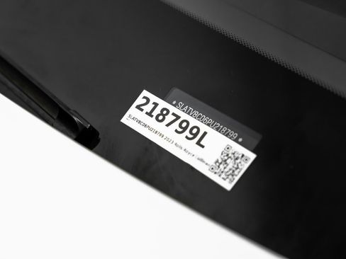 Used 2023 Rolls-Royce Cullinan Black Badge image 74