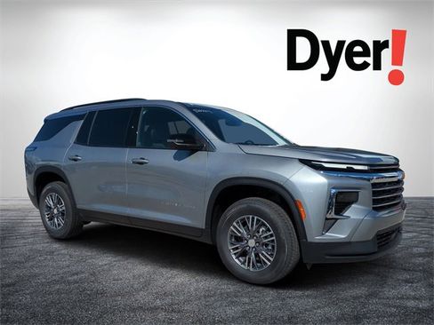 New 2026 Chevrolet Traverse LT w/ Driver Confidence Package image 1