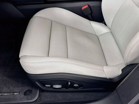 Certified 2023 Porsche Taycan RWD image 13