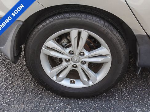 Used 2012 Hyundai Tucson GLS FWD image 12