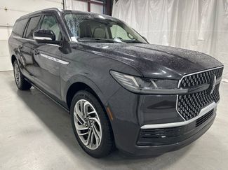 Used 2025 Lincoln Navigator L Reserve video 1