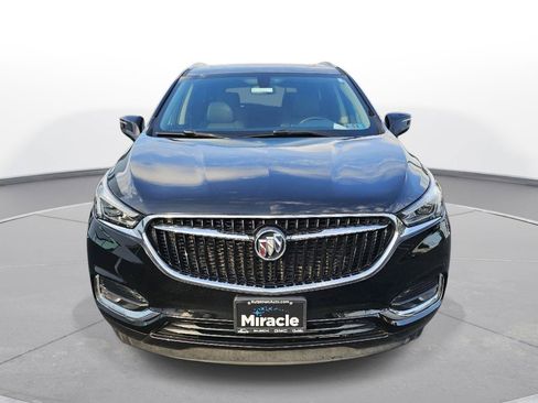 Used 2021 Buick Enclave Essence w/ Sound and Sites Package AWD/4WD image 2