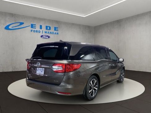 Used 2018 Honda Odyssey Elite image 7