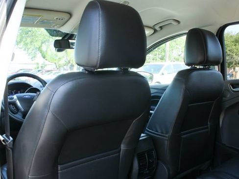 Used 2014 Ford Escape Titanium w/ Equipment Group 401A FWD image 34
