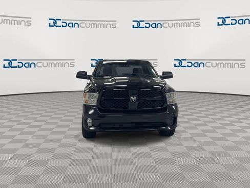 Used 2014 RAM 1500 Express RWD image 3