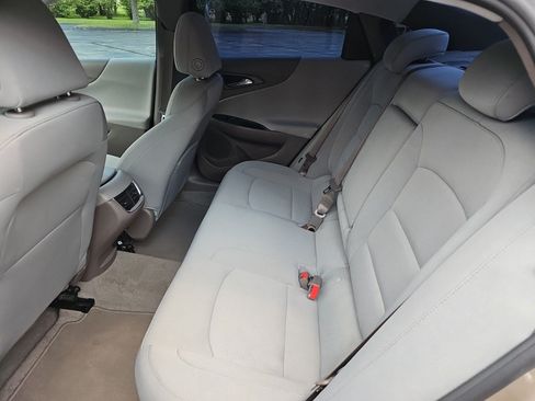 Used 2023 Chevrolet Malibu LT FWD image 17