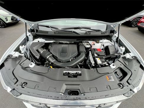 New 2025 GMC Acadia AT4 image 24