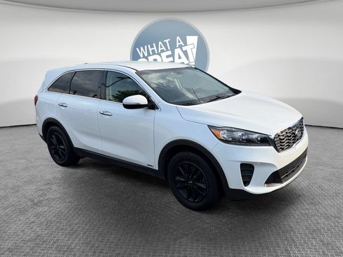 Used 2019 Kia Sorento AWD image 1