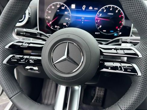Used 2026 Mercedes-Benz CLE 300 4MATIC Cabriolet image 16