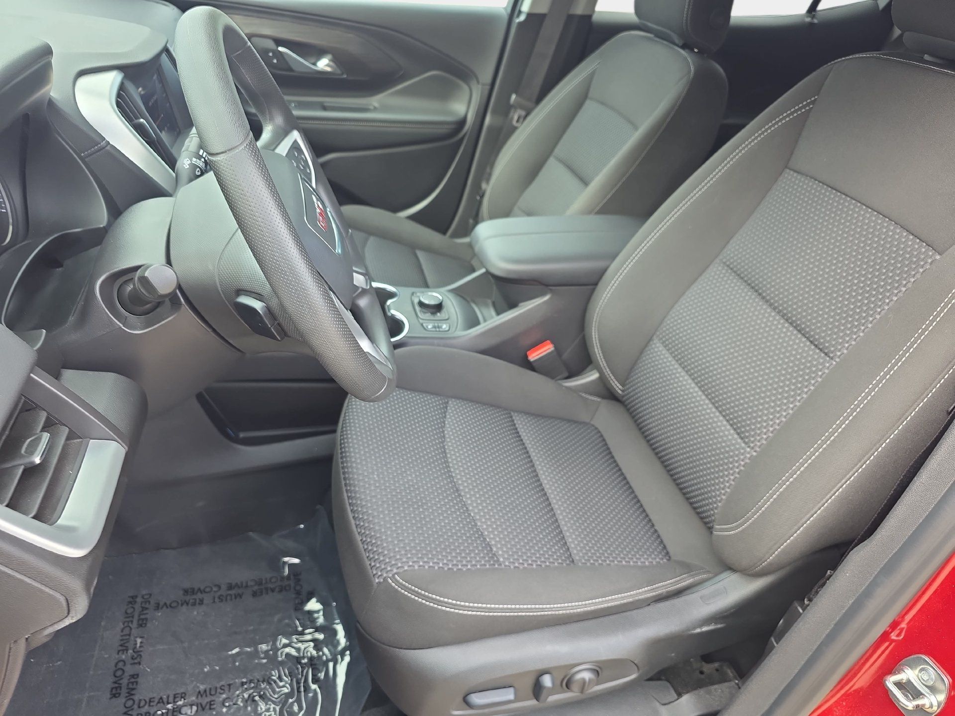 Used 2024 GMC Terrain SLE w/ Driver Convenience Package FWD image 14