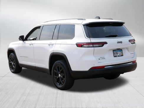 Used 2023 Jeep Grand Cherokee L Limited w/ Luxury Tech Group II AWD/4WD image 5