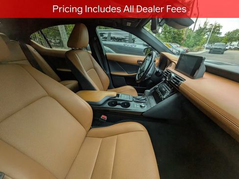 Used 2021 Lexus IS 300 w/ Comfort Package RWD image 8