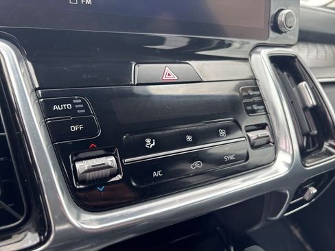 Used 2022 Kia Sorento SX AWD/4WD image 22