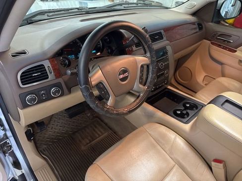 Used 2012 GMC Sierra 1500 SLT w/ SLT Convenience Package AWD/4WD image 44