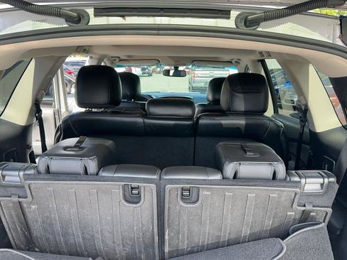 Used 2015 Nissan Pathfinder Platinum FWD image 27