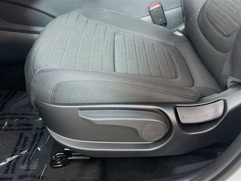 New 2025 Hyundai Santa Cruz SE image 18