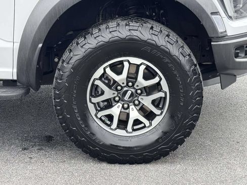 Used 2023 Ford F150 Raptor AWD/4WD image 11
