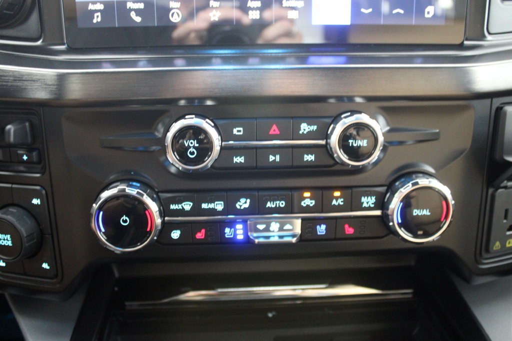 New 2026 Ford F350 Lariat w/ Lariat Premium Package AWD/4WD image 54