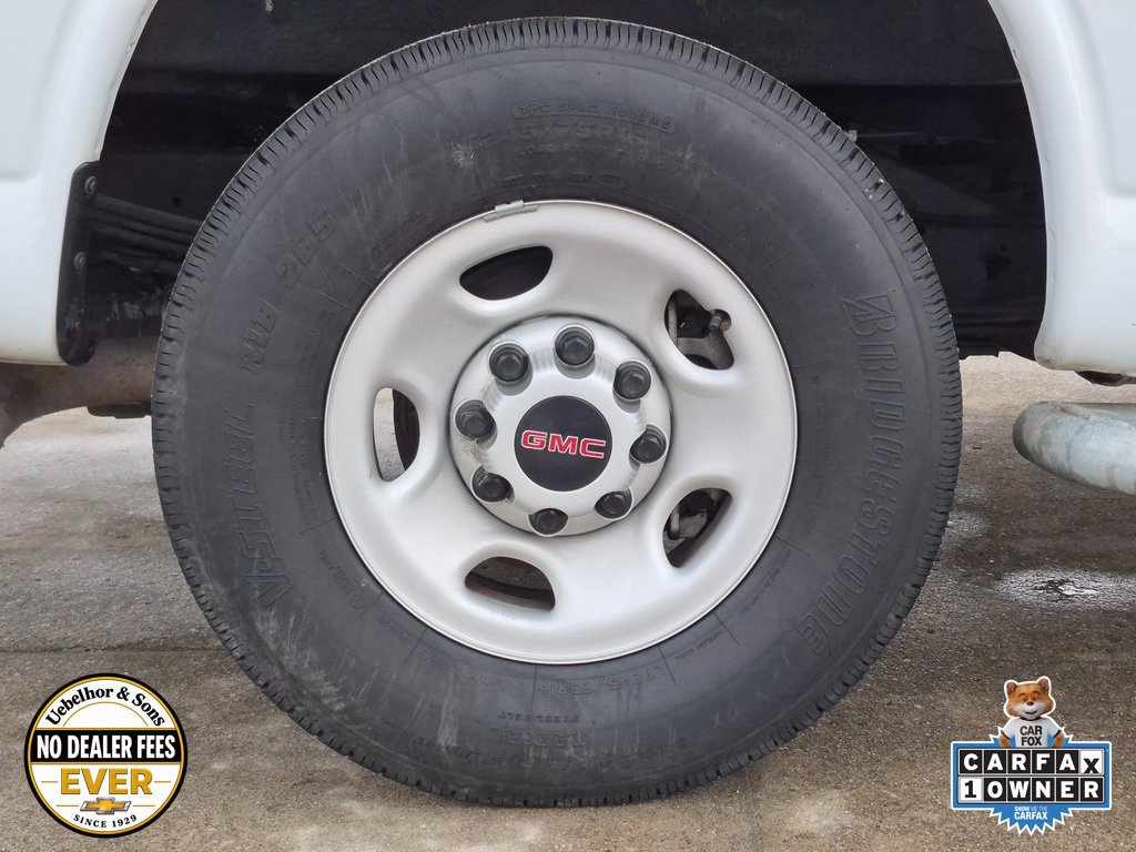 Certified 2024 GMC Savana 2500 w/ Driver Convenience Package RWD image 19