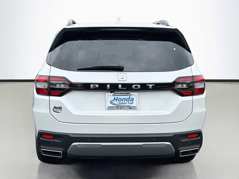 Used 2026 Honda Pilot EX-L image 6