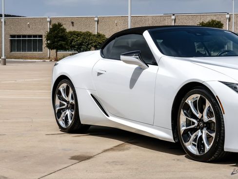 Used 2021 Lexus LC 500 Convertible w/ Touring Package RWD image 27