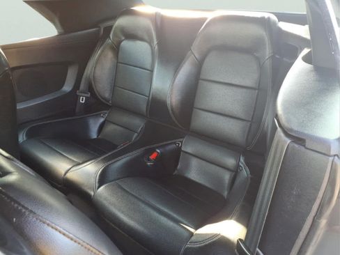 Used 2021 Ford Mustang Premium RWD image 30