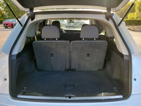 Used 2024 Audi Q7 2.0T Premium Plus image 11