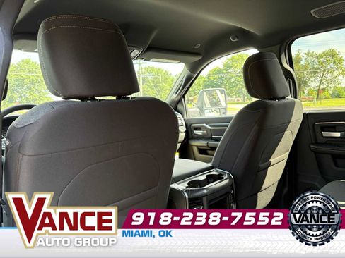 Used 2025 RAM 3500 Big Horn image 16