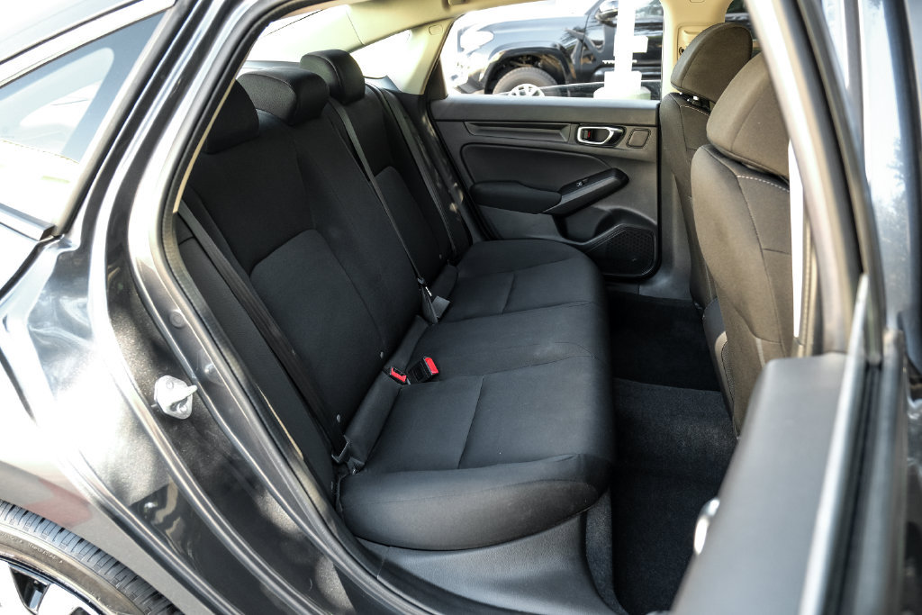Used 2022 Honda Civic LX image 45