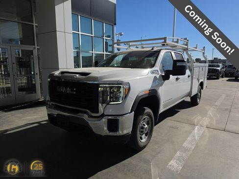 Used 2022 GMC Sierra 2500 Pro w/ Convenience Package RWD image 2
