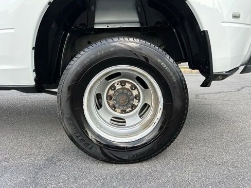 Used 2023 RAM 3500 Tradesman image 37