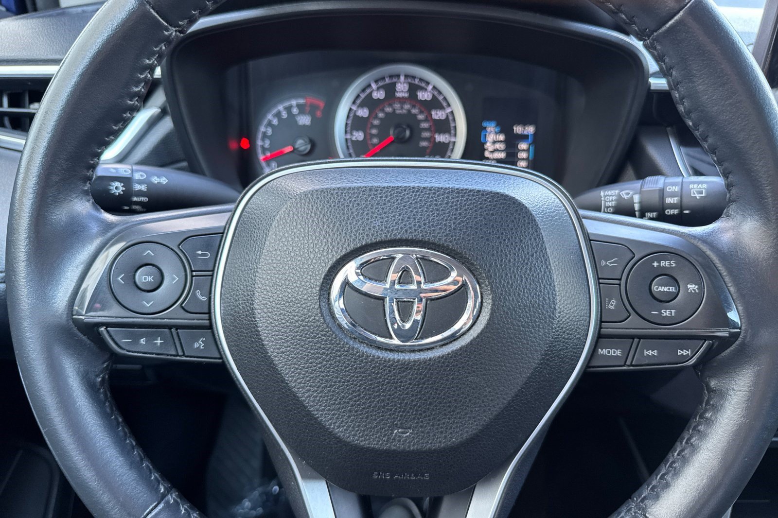 Used 2022 Toyota Corolla Cross LE FWD image 11