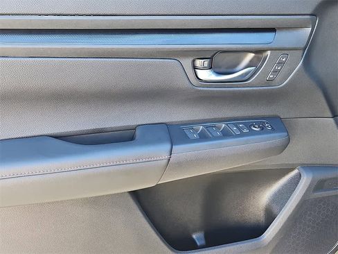 Certified 2025 Honda CR-V Sport-L image 11