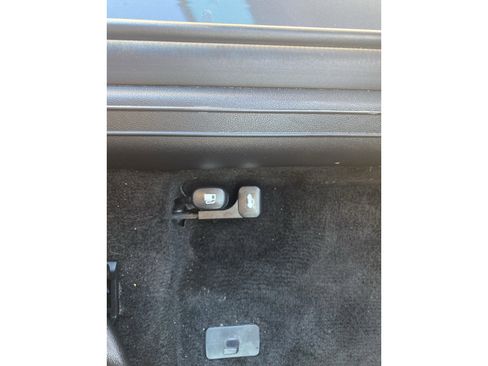 Used 2023 Hyundai Elantra SEL FWD image 35