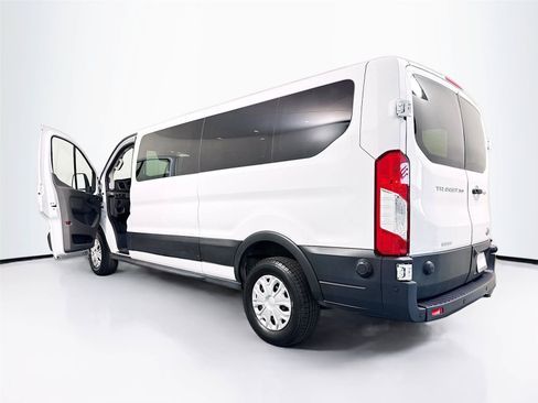Used 2024 Ford Transit 350 XLT RWD image 38