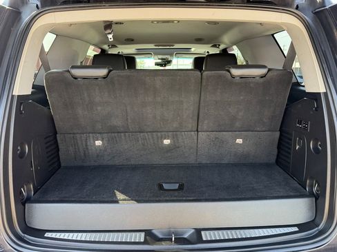 Used 2018 GMC Yukon SLT image 18