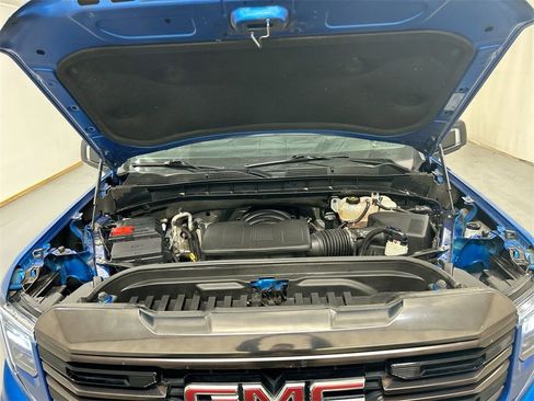 Used 2023 GMC Sierra 1500 AT4X image 25