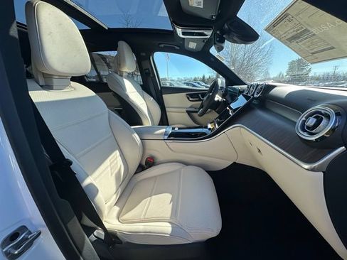Used 2026 Mercedes-Benz GLC 300 4MATIC image 27