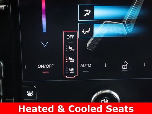 Used 2025 GMC Yukon Denali image 4