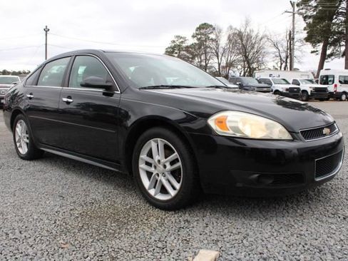 Used 2016 Chevrolet Impala LTZ FWD image 5
